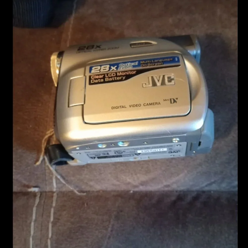 JVC Camcorder GR-D347U PARTS ONLY, NOT WORKING